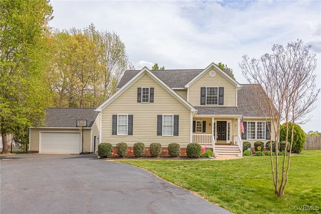 $569,950 | 2025 Babbling Brooke Lane, Mechanicsville, VA 23111