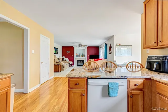 $569,950 | 2025 Babbling Brooke Lane, Mechanicsville, VA 23111