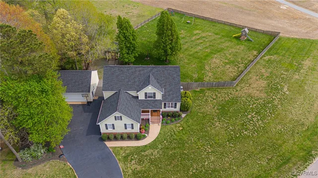 $569,950 | 2025 Babbling Brooke Lane, Mechanicsville, VA 23111