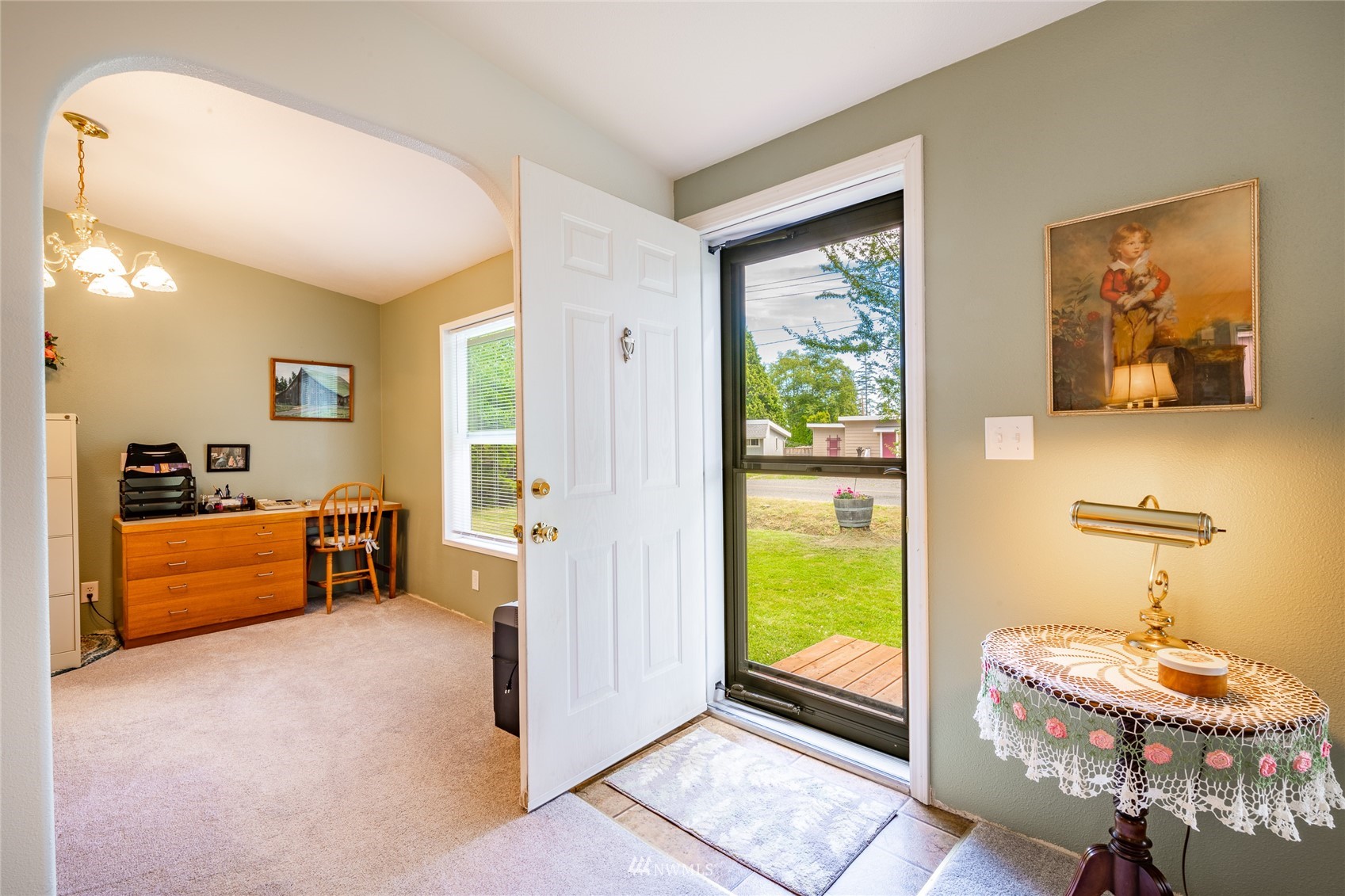5174 Anderson Road Blaine, WA 98230 - Photo 3 of 31 Gallery Image 3
