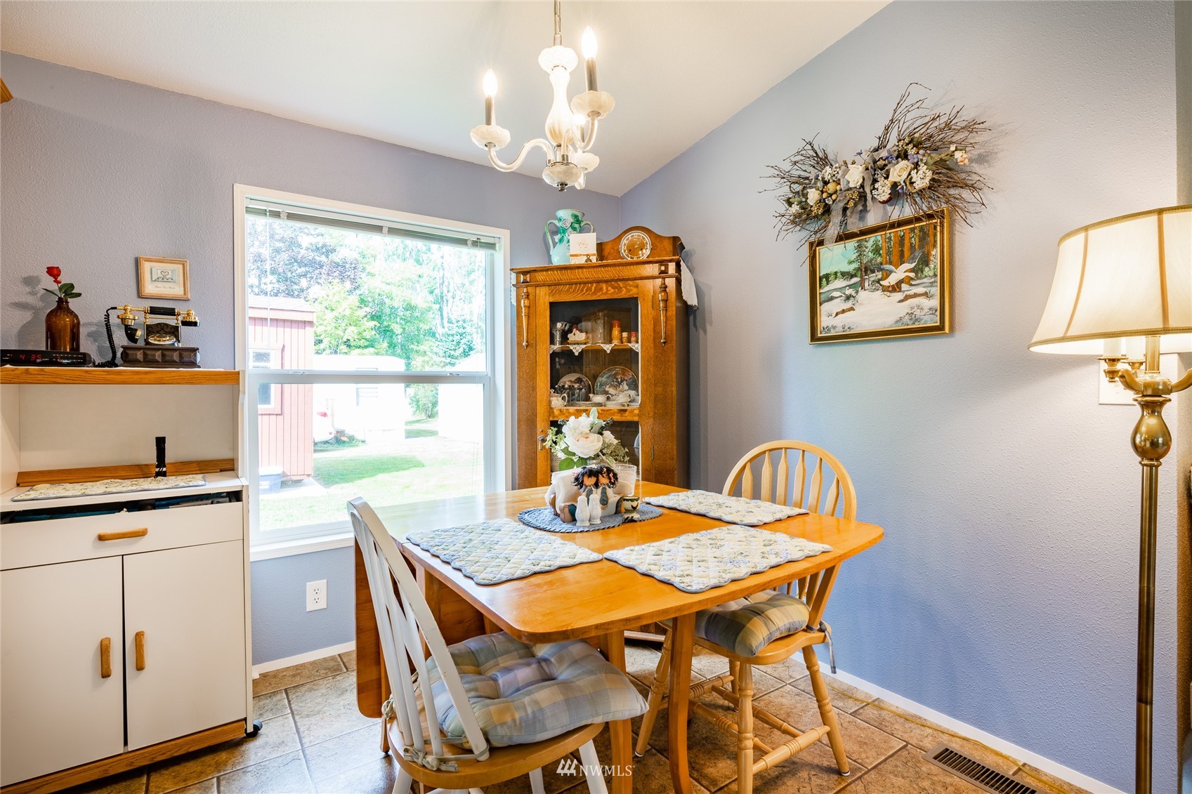 5174 Anderson Road Blaine, WA 98230 - Photo 8 of 31 Gallery Image 8