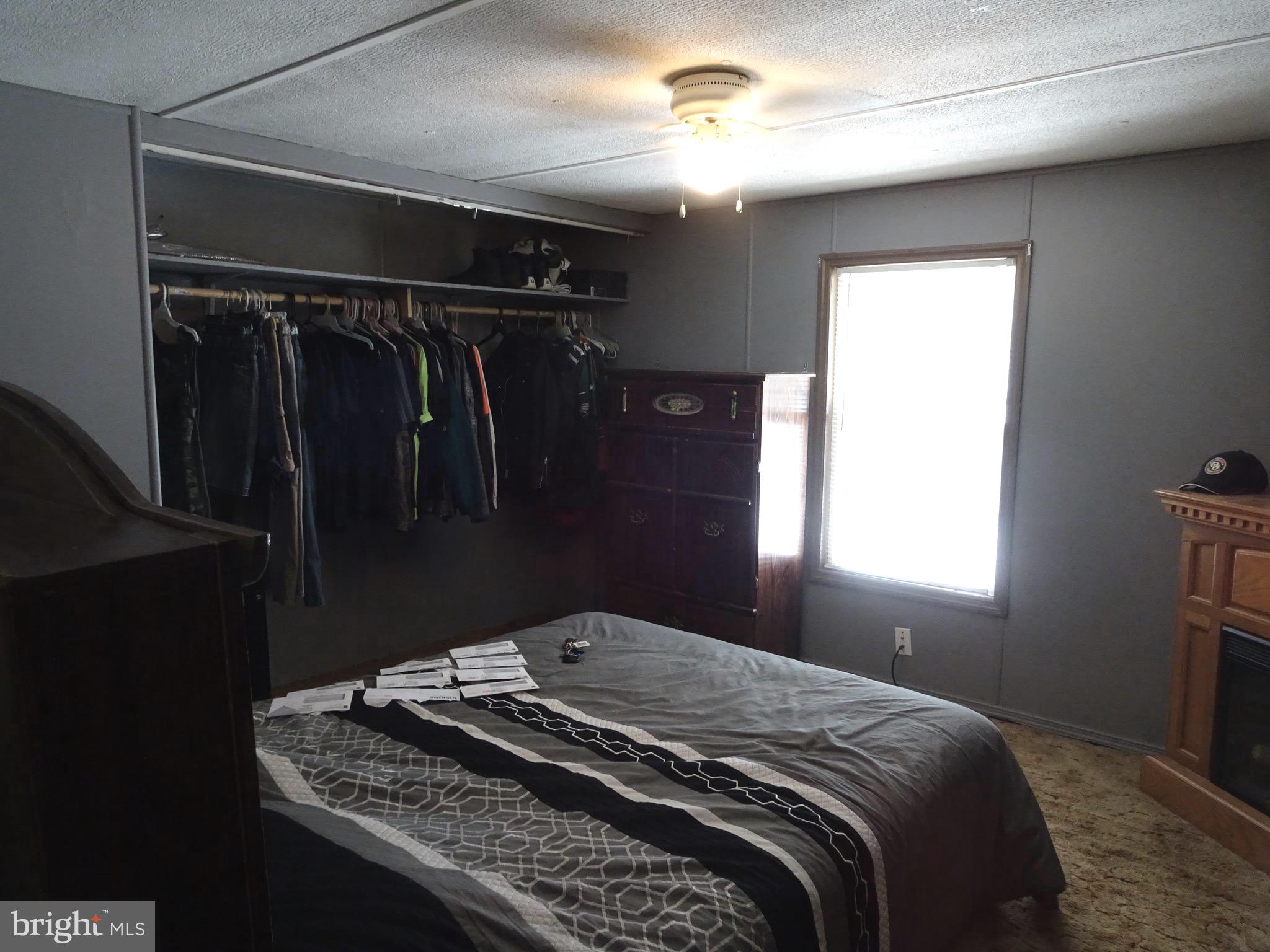 24 Keystone Road Reading, PA 19606 - Photo 7 of 12 Bed 1