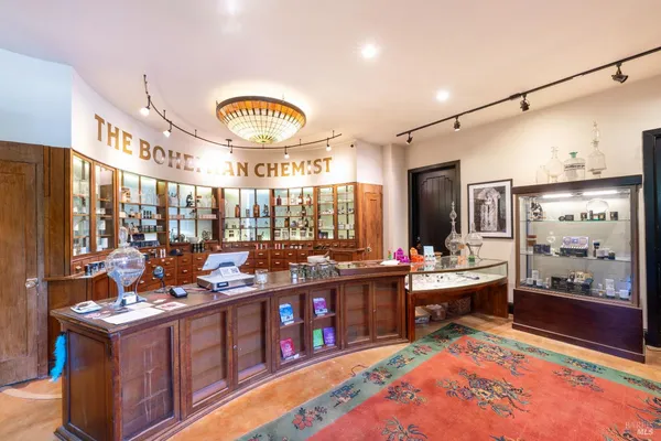 $4,500,000 | 9000 Highway 128 Highway, Philo, CA 95466