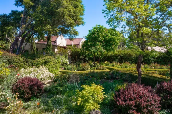 $4,500,000 | 9000 Highway 128 Highway, Philo, CA 95466