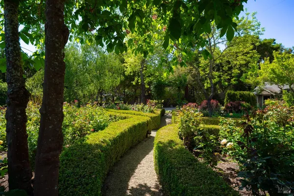 $4,500,000 | 9000 Highway 128 Highway, Philo, CA 95466