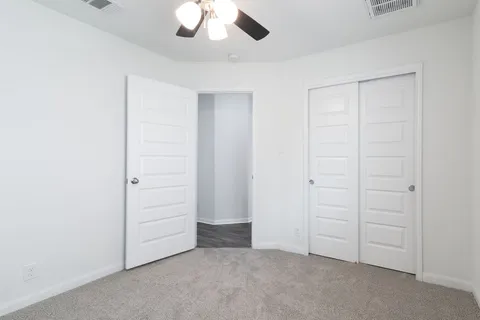 $299,000 | 112 Hawkins Court, Hutto, TX 78634