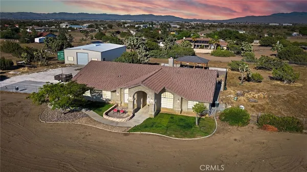 $699,900 | 8755 Kittering Road, Oak Hills, CA 92344