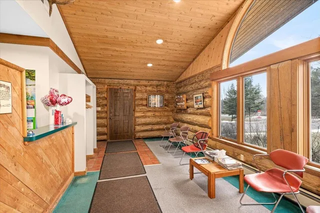 $689,900 | 5722 Homestead Road, Duluth, MN 55804