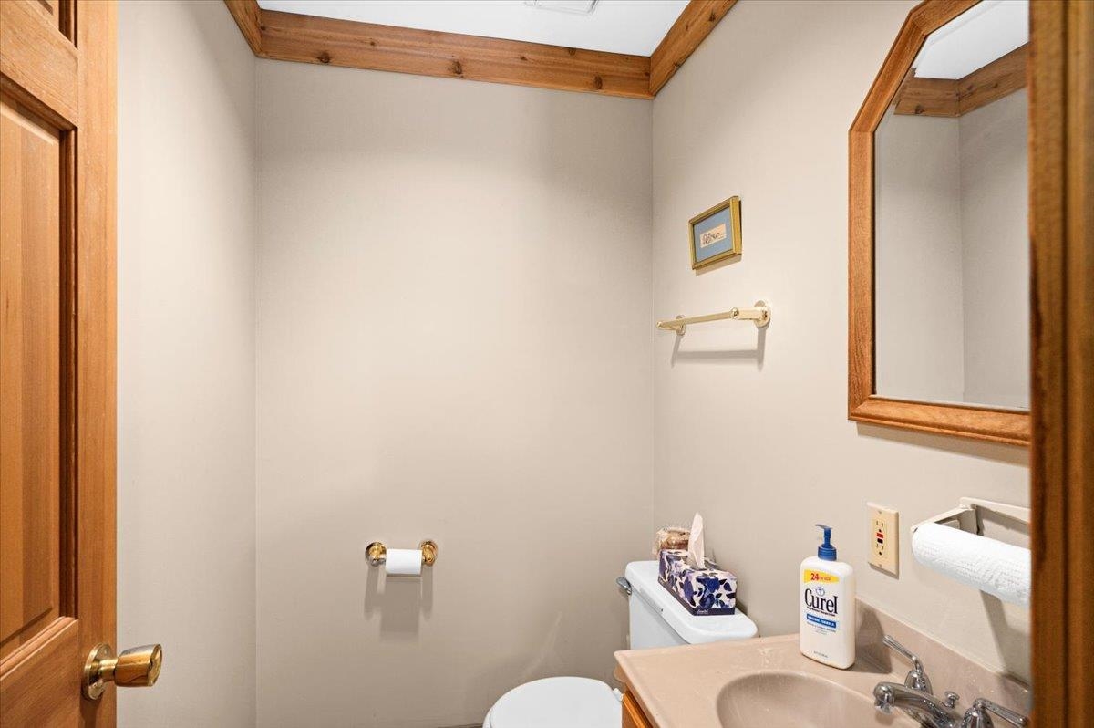 5722 Homestead Road Duluth, MN 55804 - Photo 15 of 47