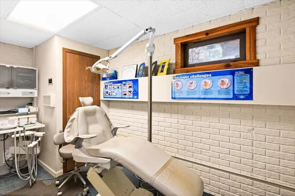 $689,900 | 5722 Homestead Road, Duluth, MN 55804