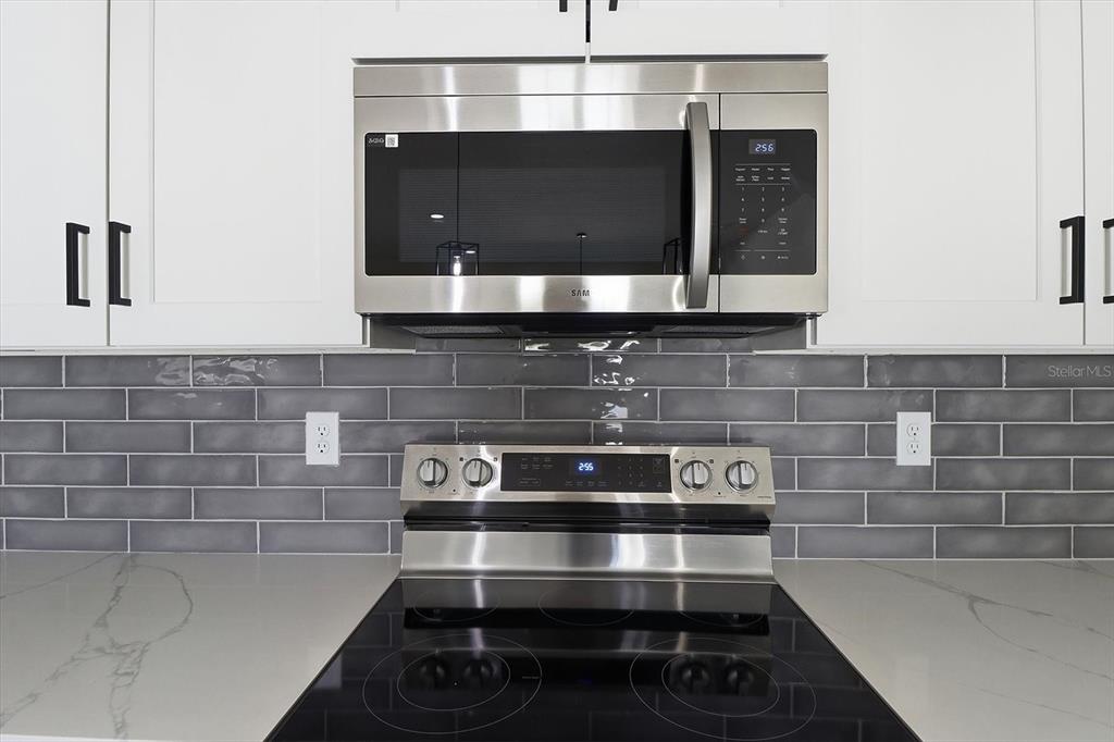 3926 Southwest 133rd Loop Ocala, FL 34473 - Photo 13 of 36 Gallery Image 13