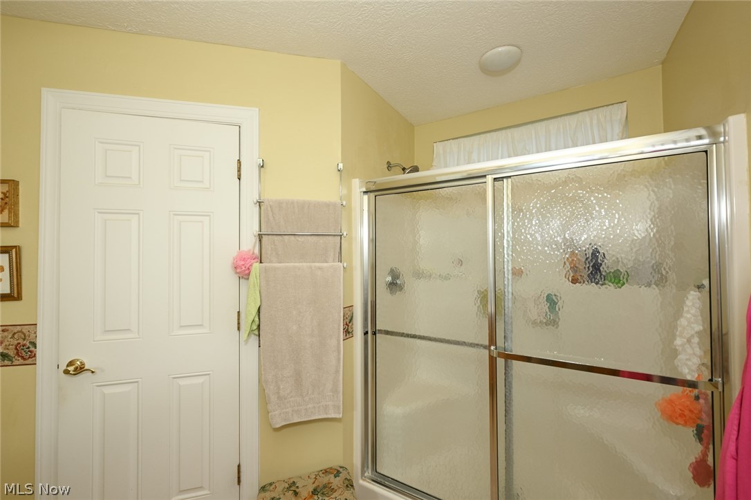 43 Sioux Drive Rittman, OH 44270 - Photo 32 of 44 Master Bath