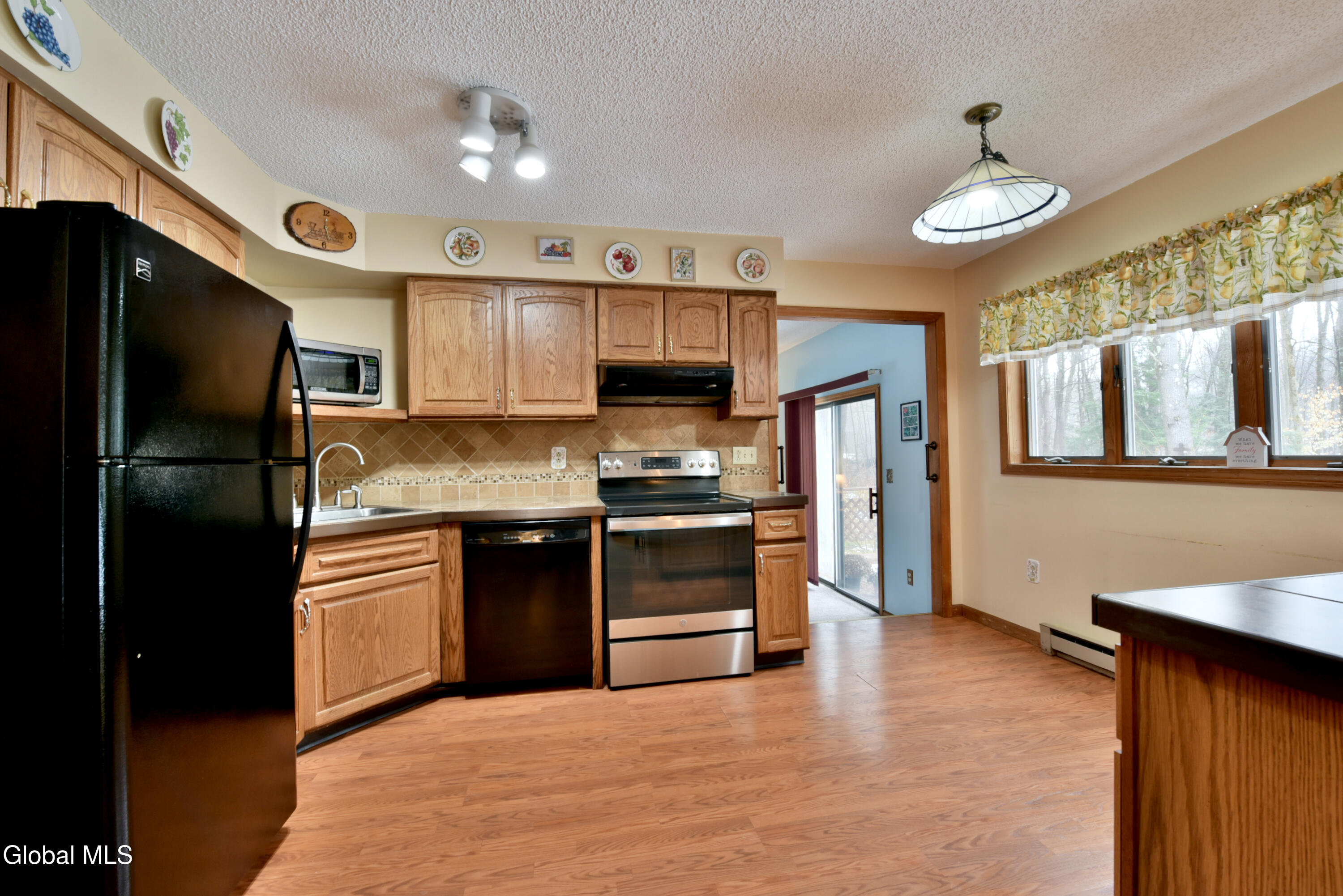 222 Middle Grove Road Greenfield, NY 12850 - Photo 13 of 42 15