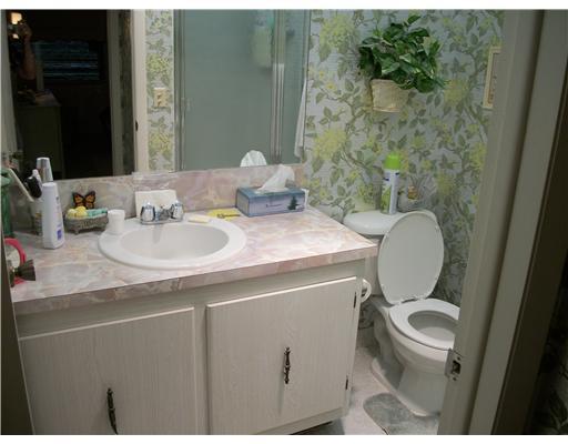 331 Flanders G, Unit 331 Delray Beach, FL 33484 - Photo 10 of 14 Additional Photo