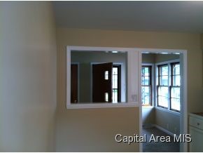1924 Lee Street Springfield, IL 62703 - Photo 6 of 18