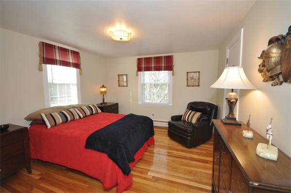 11 Wyman Road Lexington, MA 02420 - Photo 8 of 11