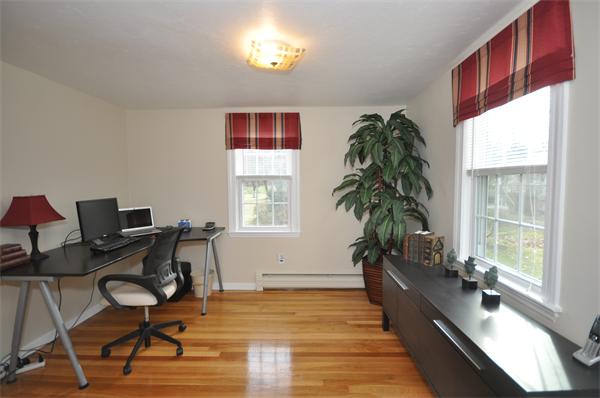 11 Wyman Road Lexington, MA 02420 - Photo 9 of 11