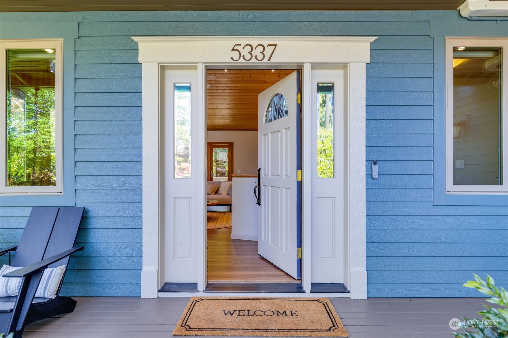 5337 South Kenyon Street Seattle, WA 98118 - Photo 2 of 37 a view of front door of house with stairs