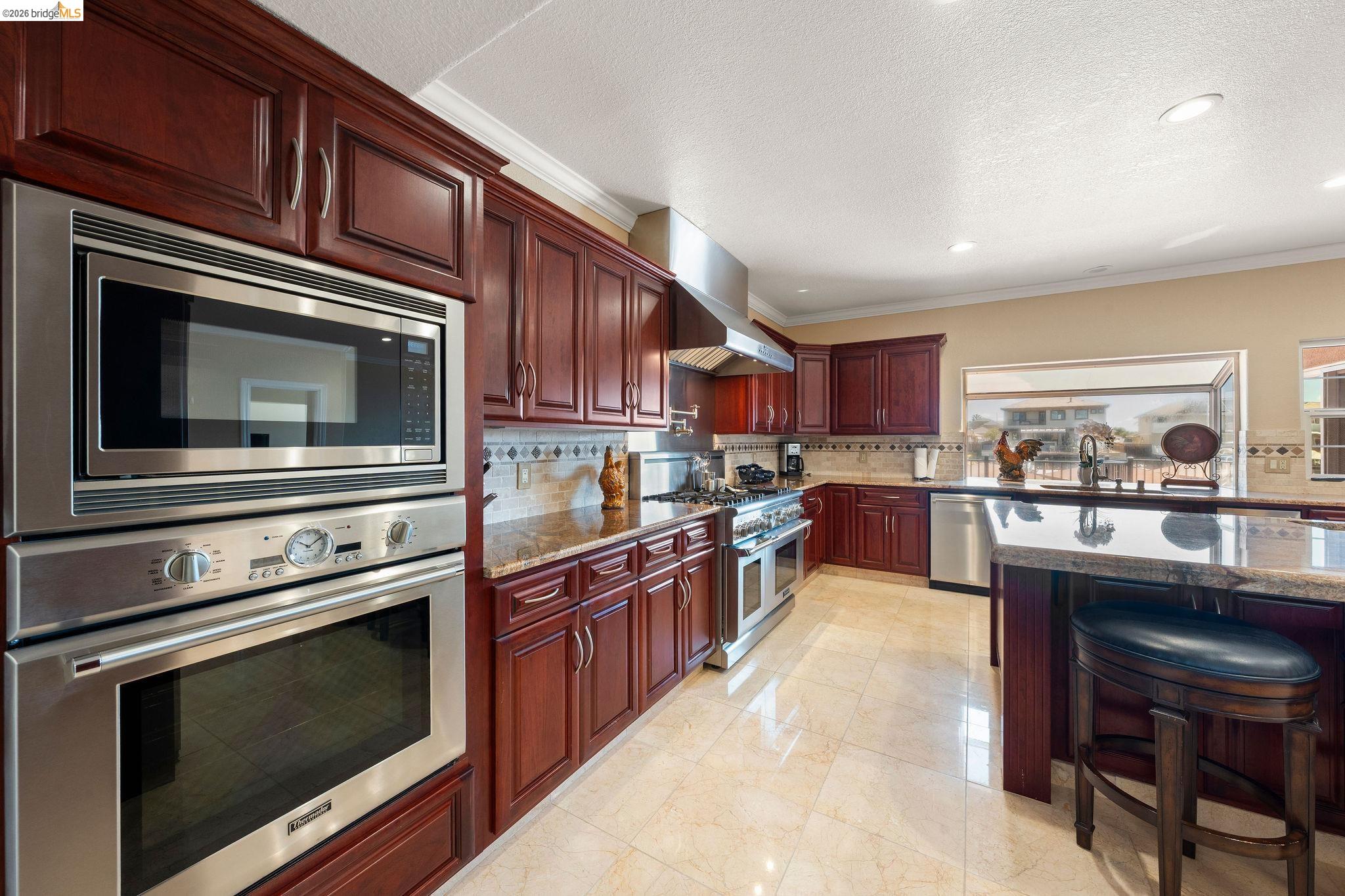 96 Shell Place Discovery Bay, CA 94505 - Photo 14 of 46