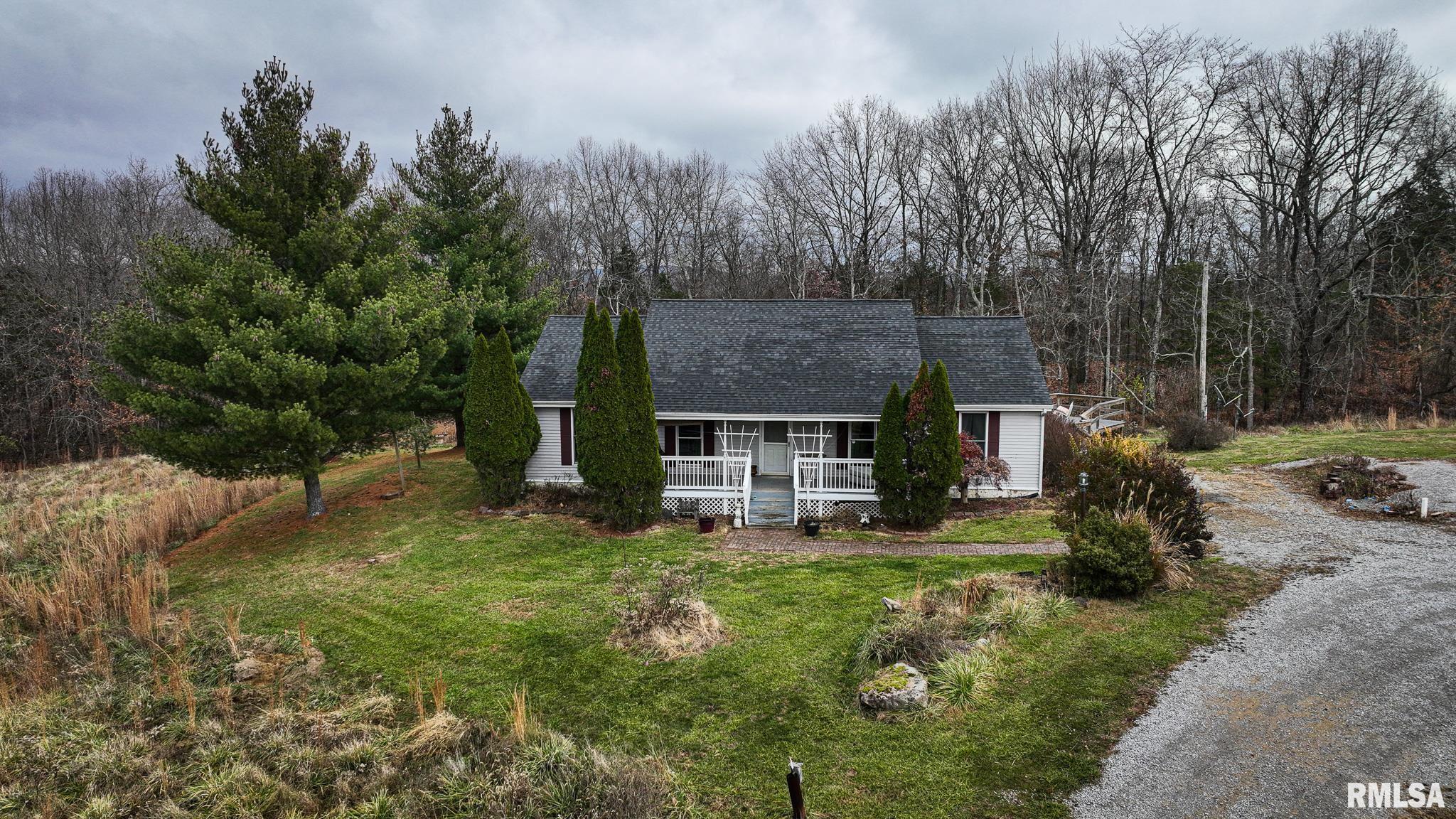 730 Kerr Canyon Road Cobden, IL 62920 - Photo 4 of 57 Gallery Image 4