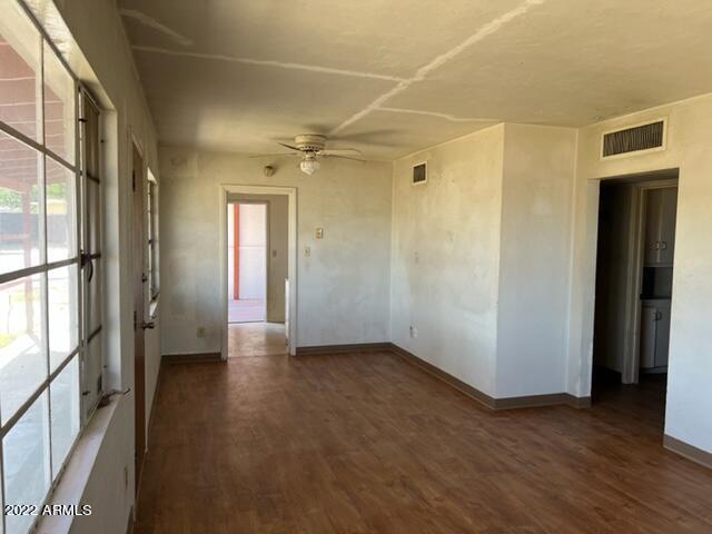 331 West Dobbins Road Phoenix, AZ 85041 - Photo 9 of 14 IMG_1382