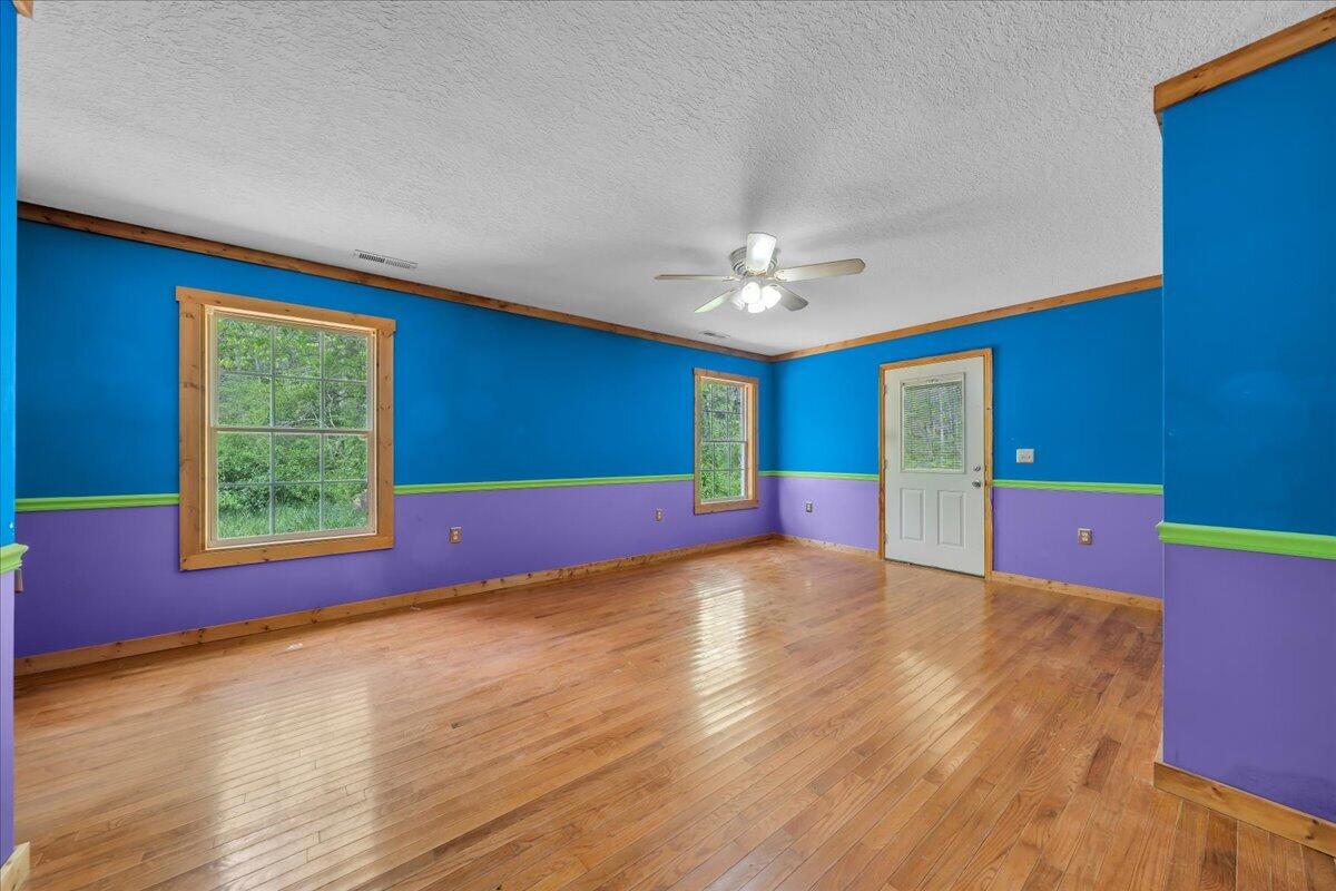 360 Dixon Cove Road Sequatchie, TN 37374 - Photo 20 of 42 22-BOX09573