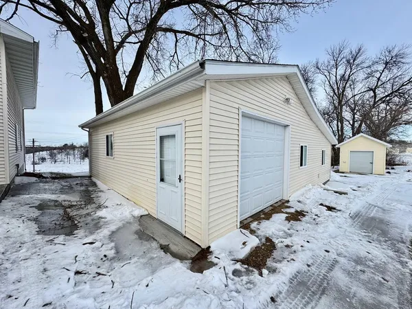 $389,000 | 1110 Water Plant Road, Fergus Falls, MN 56537