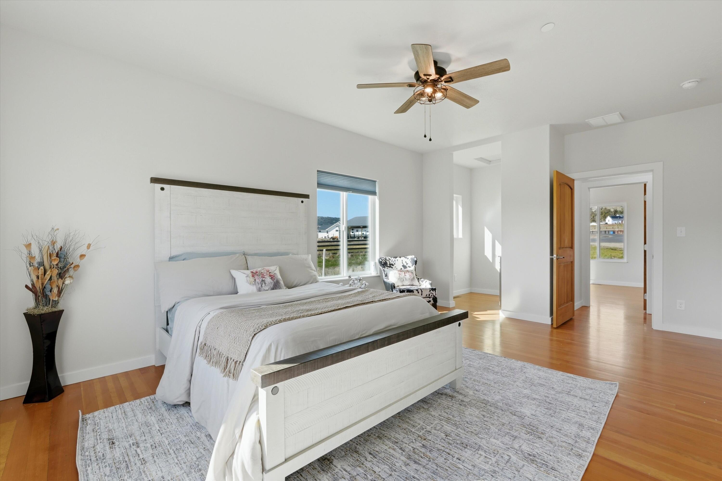8905 Northwest Elizabeth Way Prineville, OR 97754 - Photo 28 of 45 Primary Bedroom