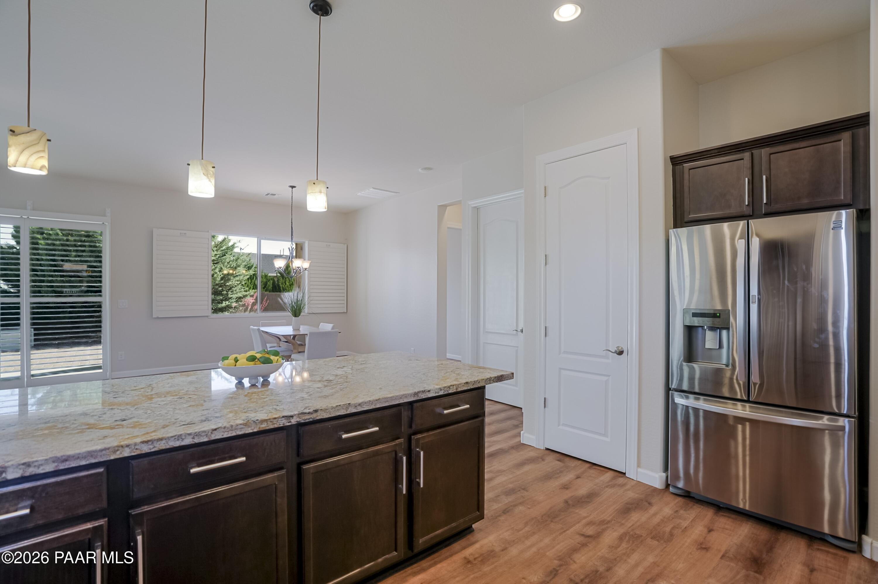 7106 East Prairie Ridge Road Prescott Valley, AZ 86315 - Photo 10 of 32 Kitchen