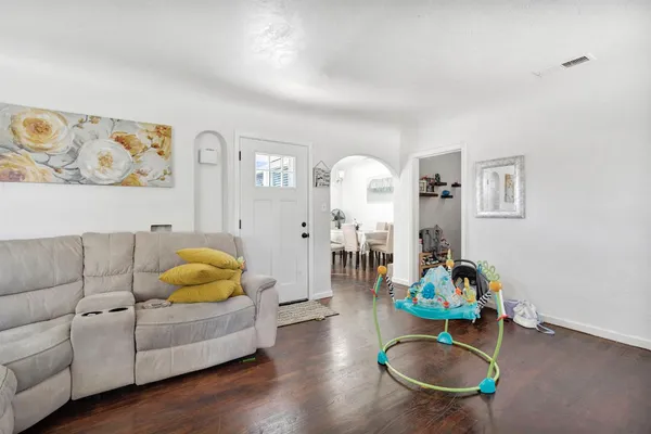 $343,000 | 1631 North Harrison Avenue, Fresno, CA 93704