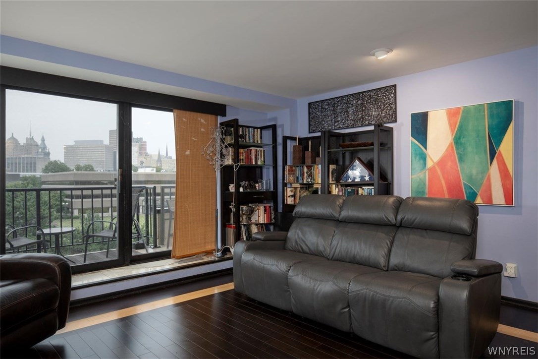 305 Gull Landing Buffalo, NY 14202 - Photo 6 of 16