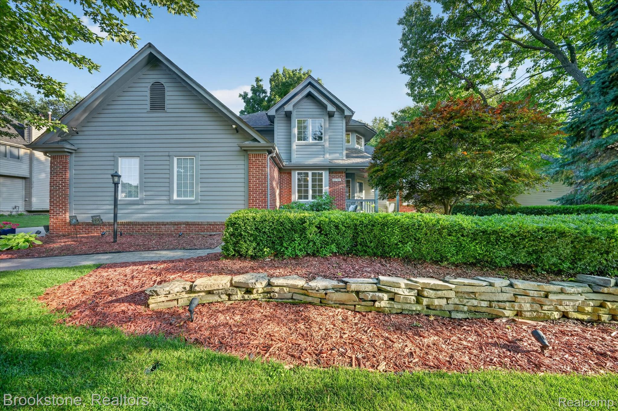 6730 Longhurst Clarkston, MI 48346 - Photo 30 of 30 29 Front.jpg