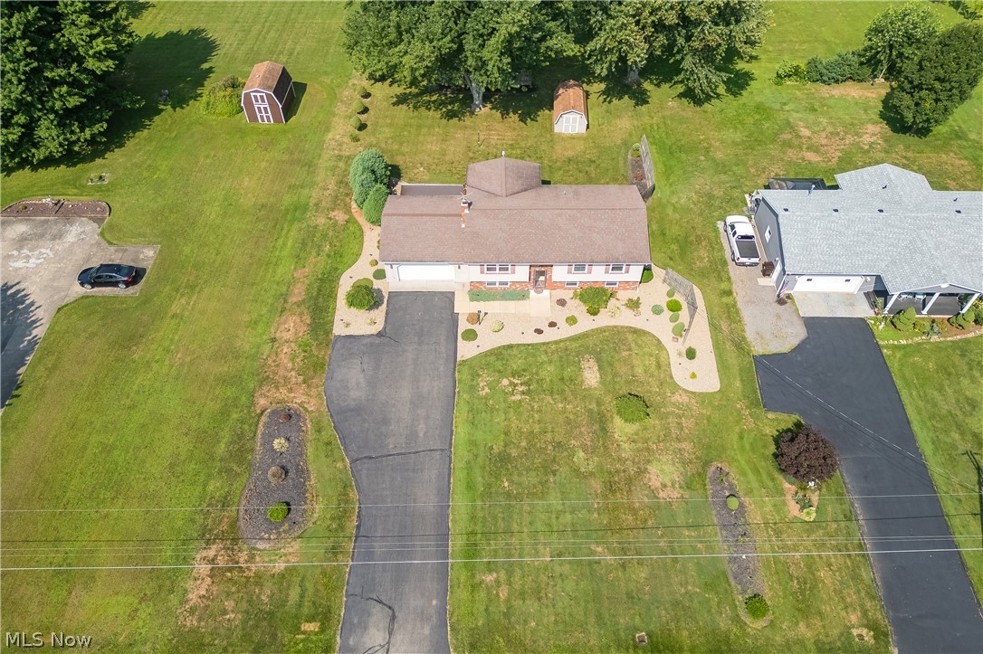 4319 Ridge Road Cortland, OH 44410 - Photo 5 of 39 Gallery Image 5