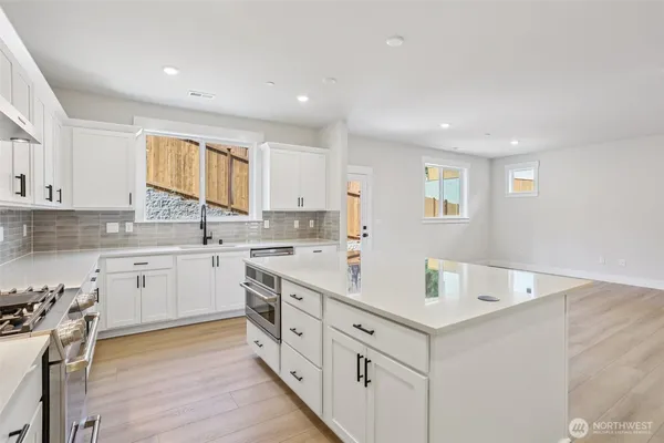 $1,379,990 | 328 182nd Place Southeast, Bothell, WA 98012