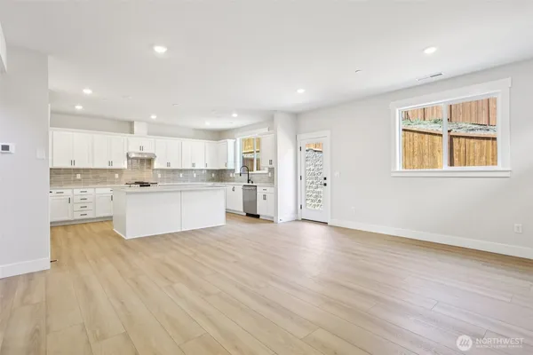 $1,379,990 | 328 182nd Place Southeast, Bothell, WA 98012