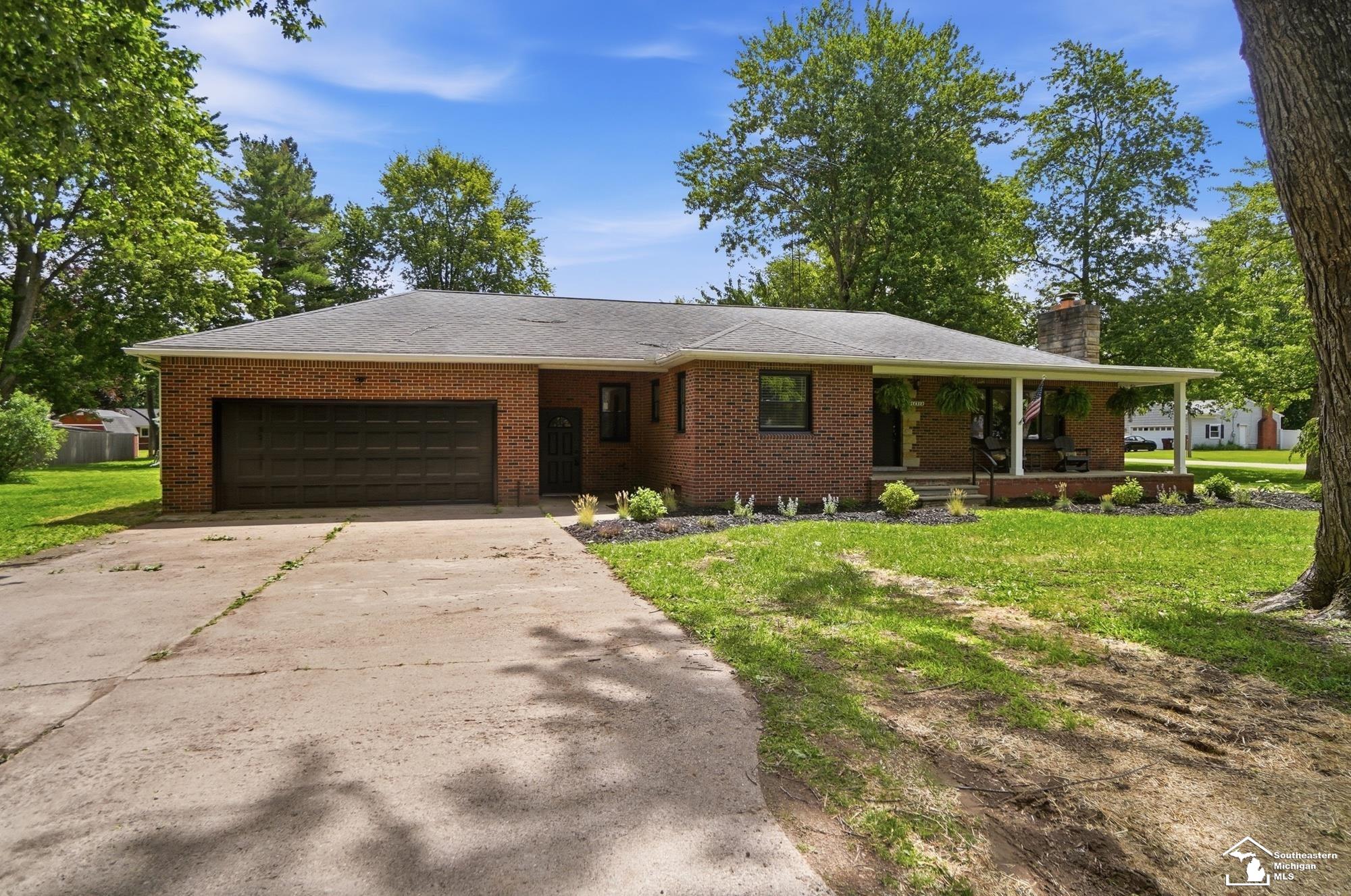12512 Maxwell Road Carleton, MI 48117 - Photo 1 of 51