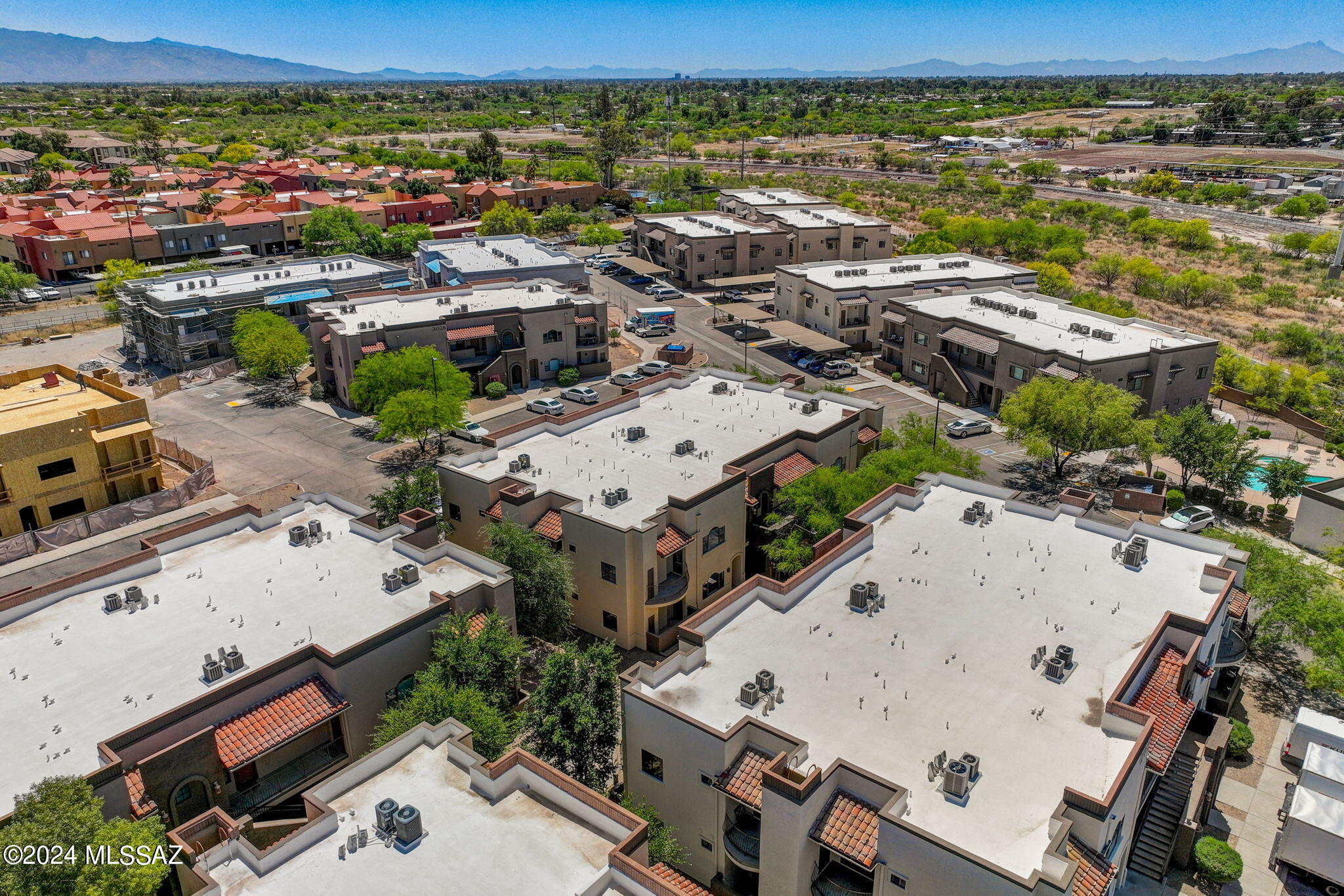 2026 East River Road, Unit 104 Tucson, AZ 85718 - Photo 40 of 46