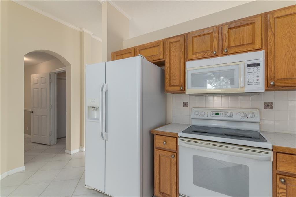 2509 Southeast Springtree Place Stuart, FL 34997 - Photo 8 of 18