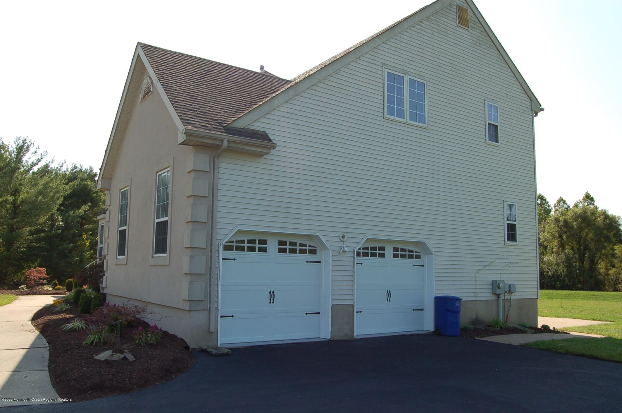 2 Siena Drive Jackson, NJ 08527 - Photo 45 of 48 Garage