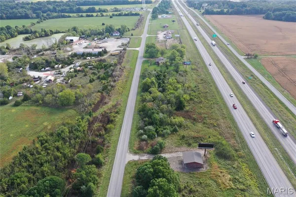 $330,000 | 328 Booneslick Road, New Florence, MO 63363