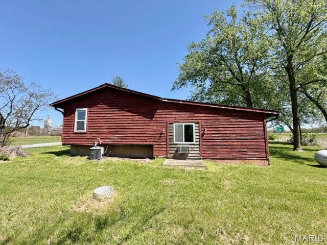 328 Booneslick Road New Florence, MO 63363 - Photo 10 of 34