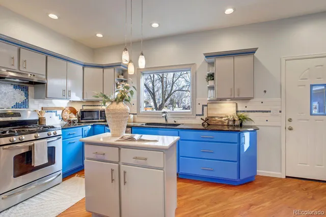 $669,000 | 1425 North Wahsatch Avenue, Colorado Springs, CO 80907