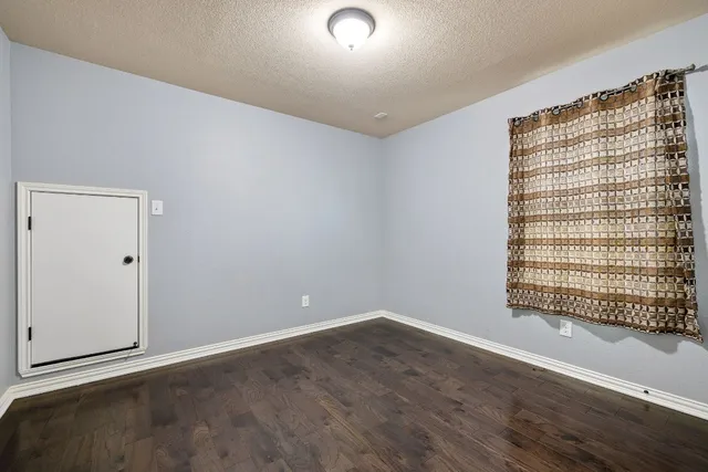 $2,850 | 2012 Santa Barbara Court, Round Rock, TX 78665