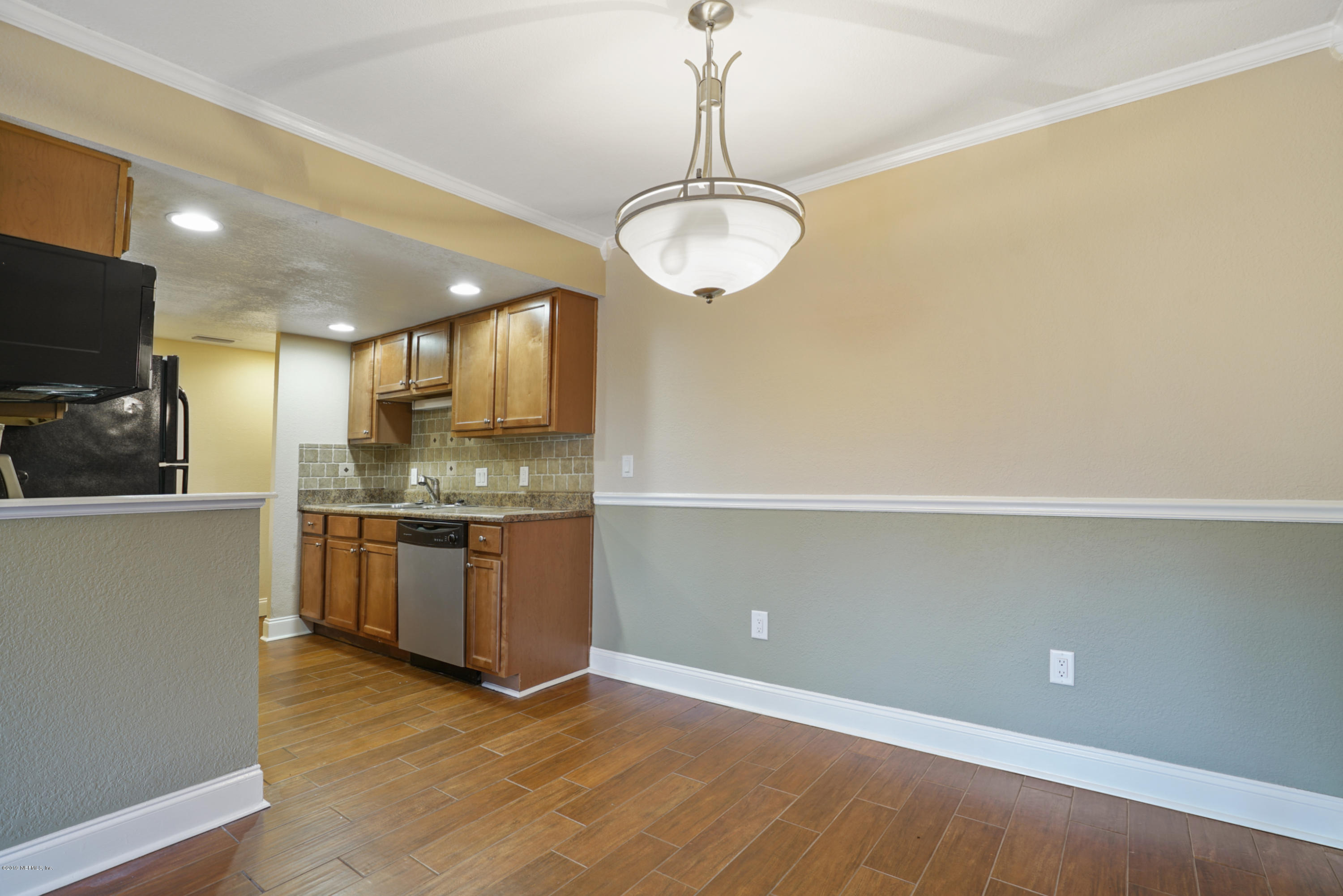 3737 Loretto Road, Unit 404 Jacksonville, FL 32223 - Photo 10 of 24 DSC03030