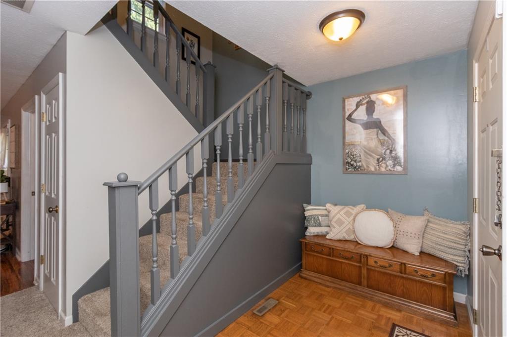 5028 Sylvan Road Indianapolis, IN 46228 - Photo 2 of 26 Gallery Image 2