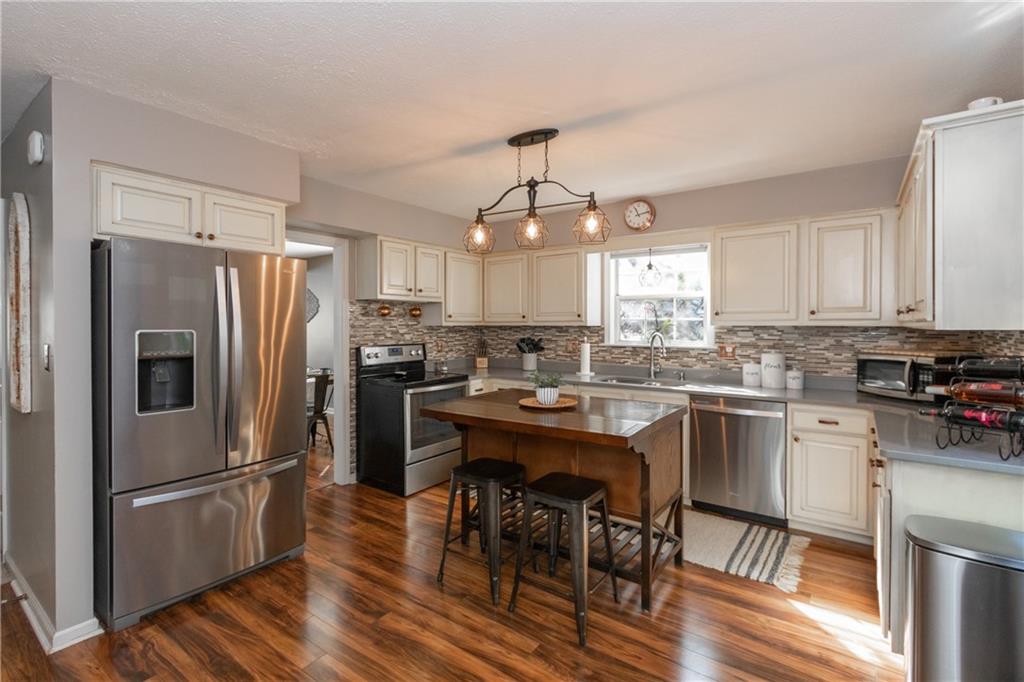 5028 Sylvan Road Indianapolis, IN 46228 - Photo 7 of 26 Gallery Image 7