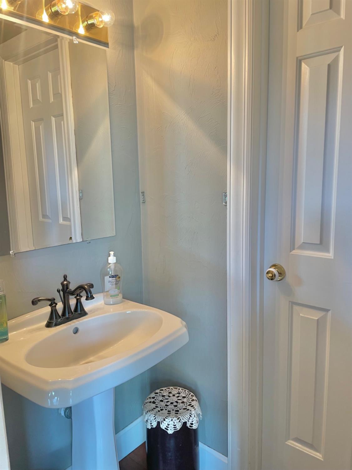 96 Gaslight Drive Versailles, IN 47042 - Photo 19 of 45