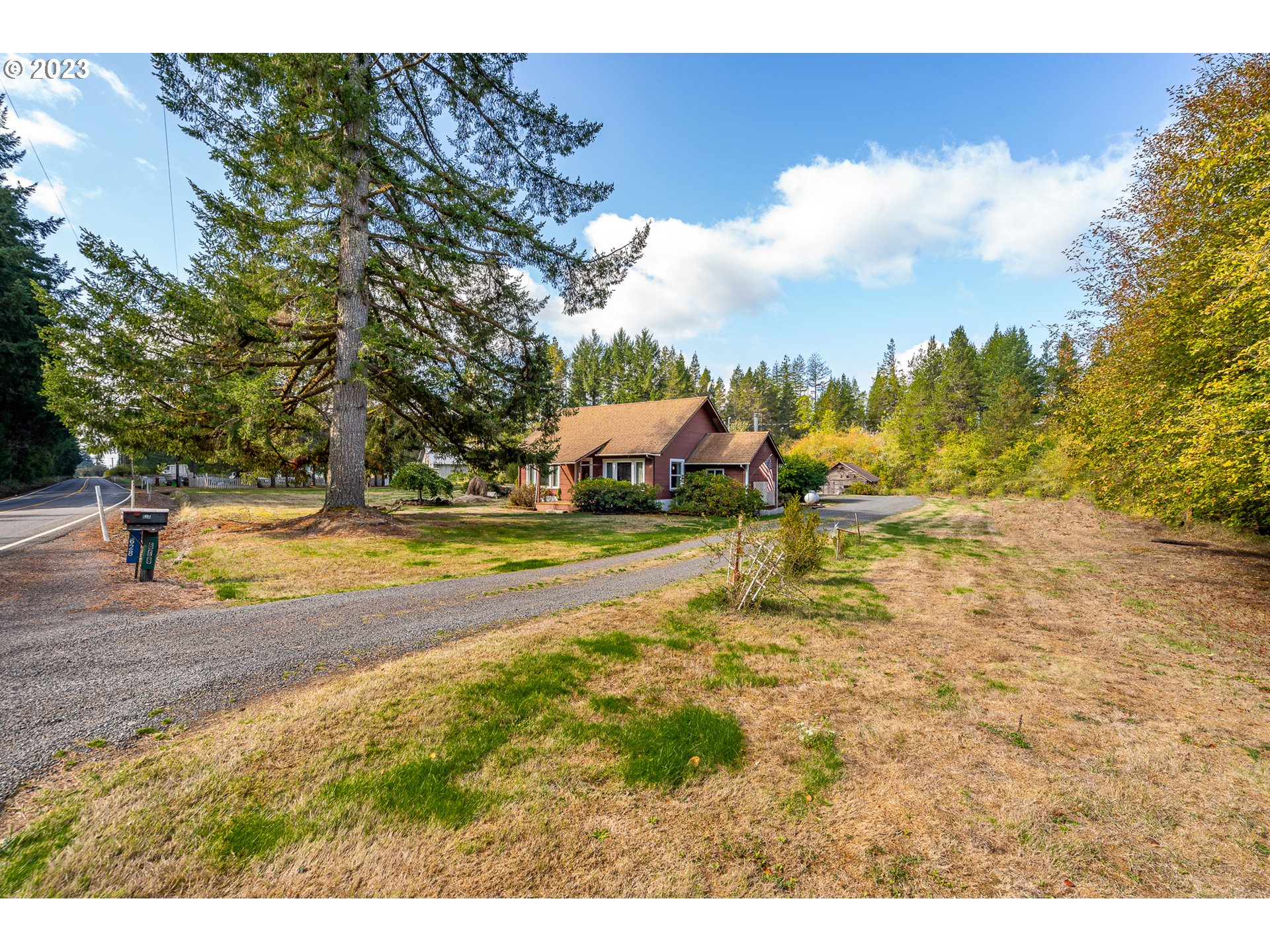 628 Tucker Road Toledo, WA 98591 - Photo 3 of 40 Gallery Image 3