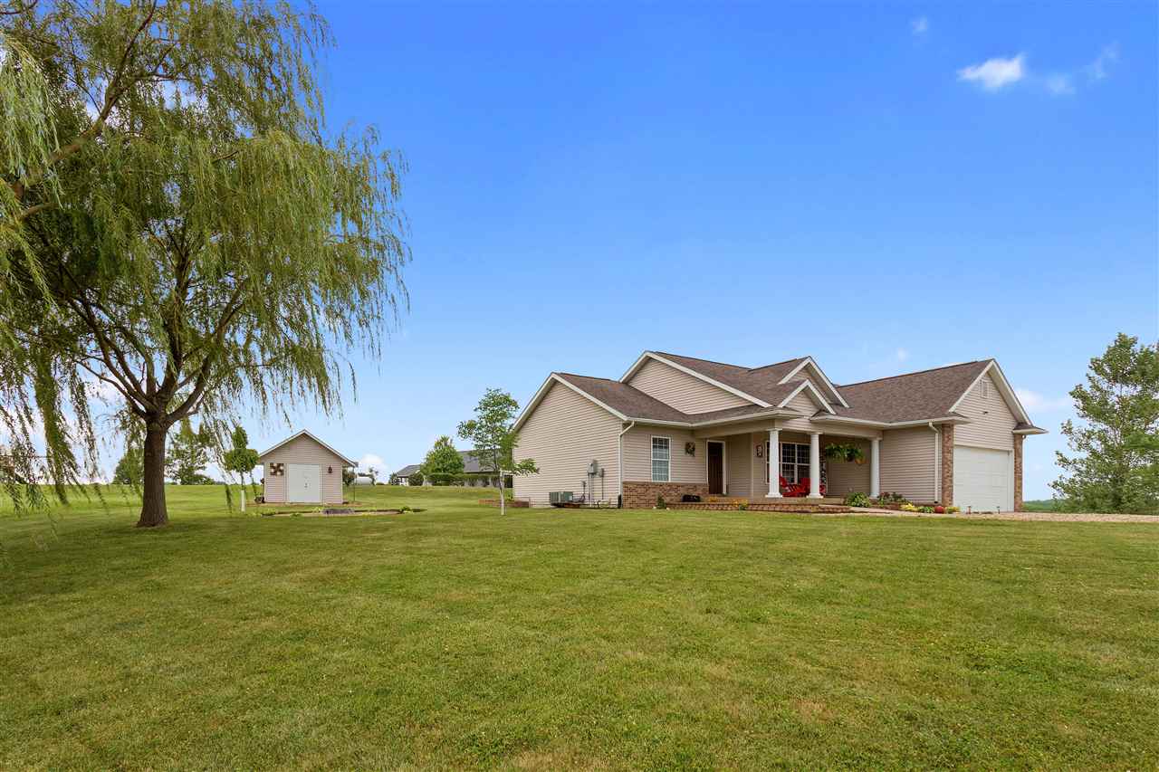 4912 Walnut Road Southwest Kalona, IA 52247 - Photo 26 of 38 Gallery Image 26