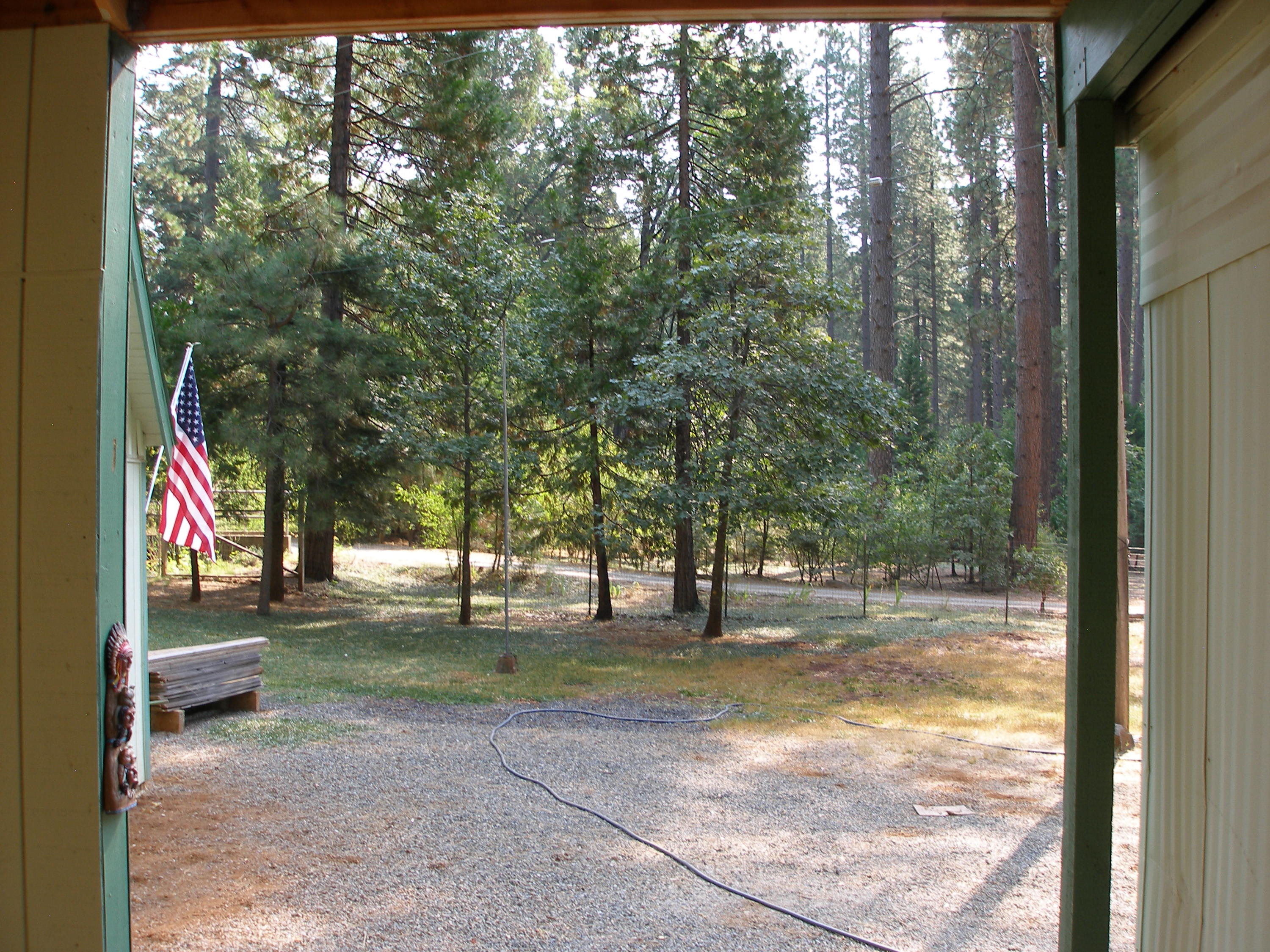 7472 Smith Crk Road Shingletown, CA 96088 - Photo 13 of 25 Driveway